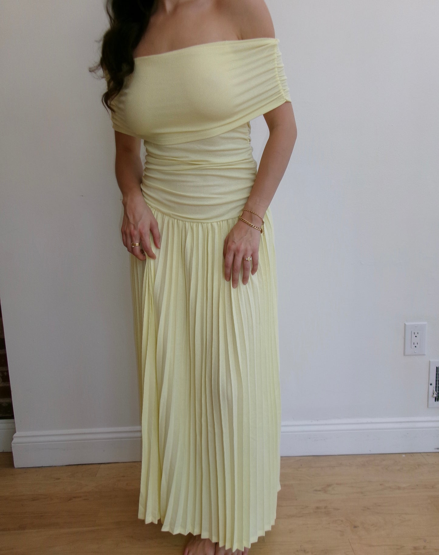 Cece Dress in butter yellow