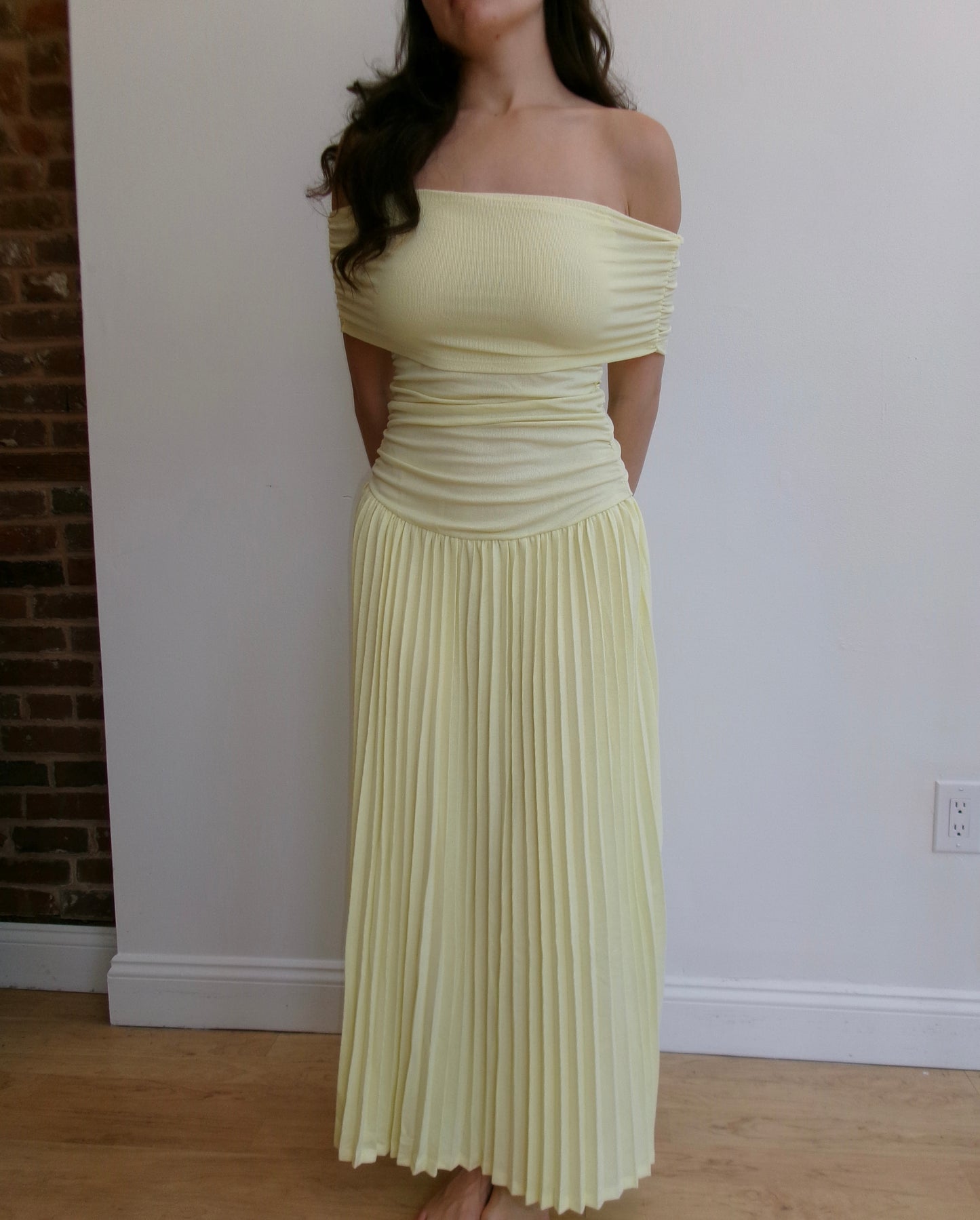 Cece Dress in butter yellow